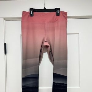 Brand new Gaiam leggings, size large